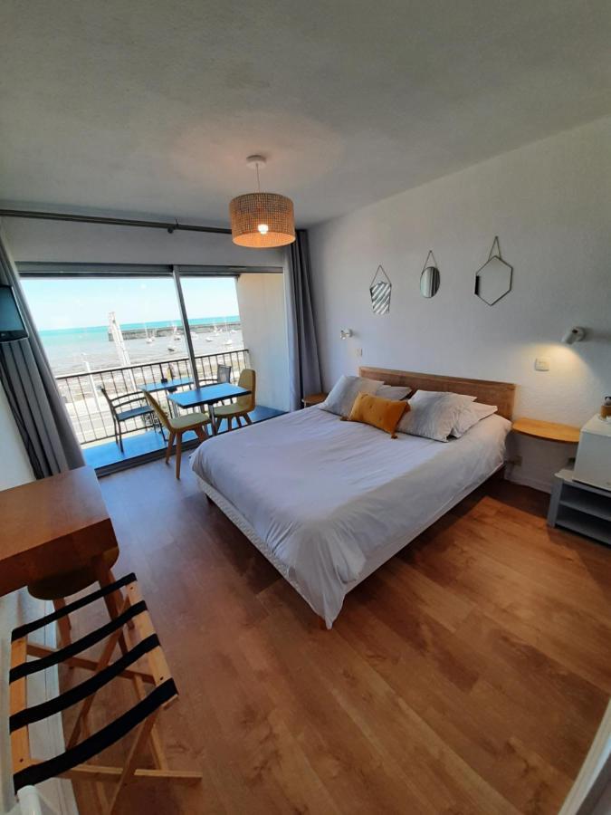 סרזו Hotel Du Port Bar Restaurant מראה חיצוני תמונה